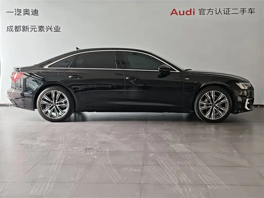 Audi A6L 2024 45 TFSI quattro Premium Dynamic фото 3