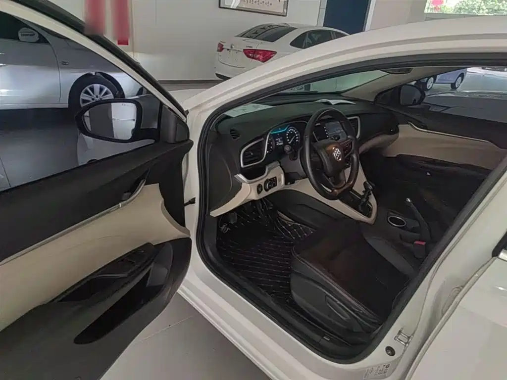 Buick Excelle 2017 15N Manual Progressive фото 16