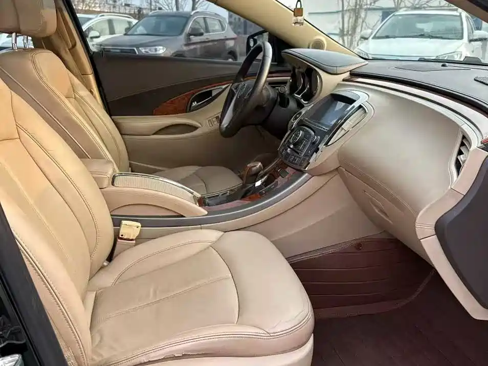 Buick LaCrosse 2012 Model 2.4L SIDI Comfort фото 8