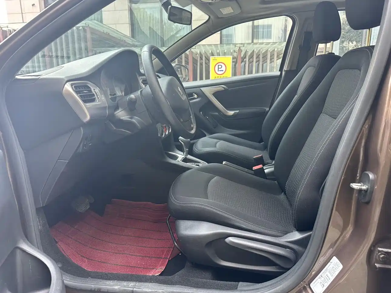 Peugeot 301 2014 1.6L Automatic Luxury Edition фото 11