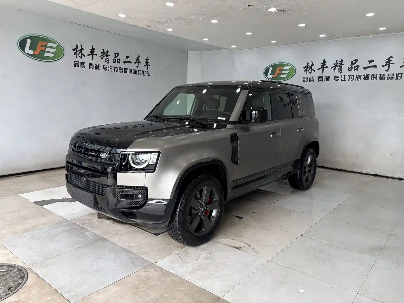 Land Rover Defender 2025 110 3.0T P400 X