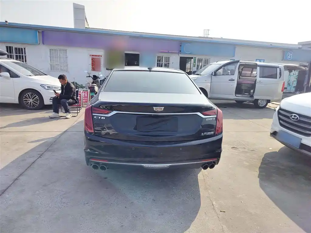 Cadillac CT6 2022 28T Luxury фото 4