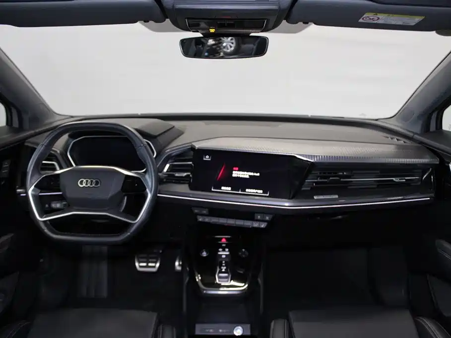 Audi Q4 e-tron 2024 40 e-tron Creation Edition фото 9