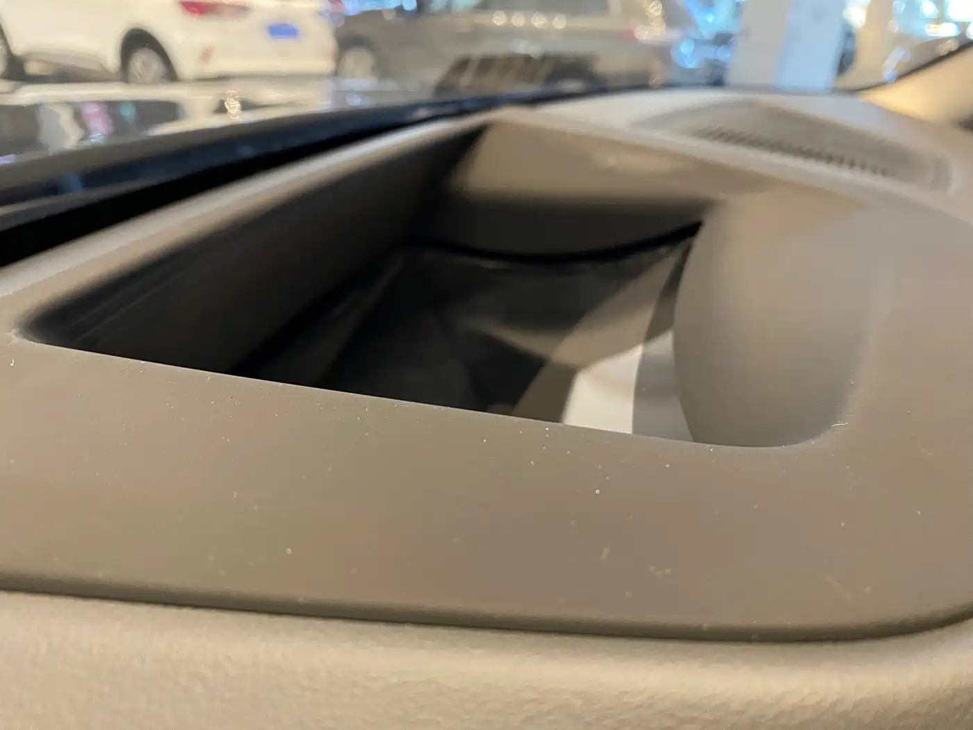 BMW X5 2025 Model xDrive 30Li Exclusive M Sport Blackout Package фото 10