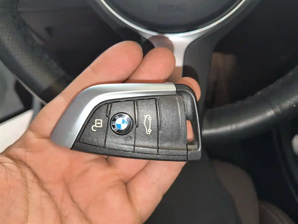 BMW X1 2022 sDrive25Li Leading фото 17