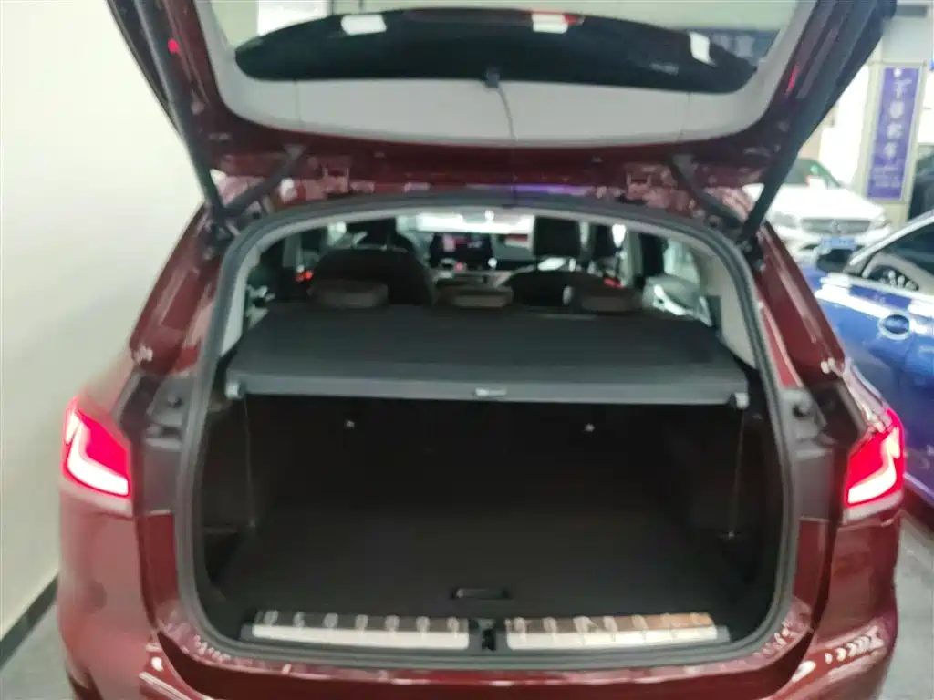 BMW X1 2022 sDrive25Li Leading фото 18