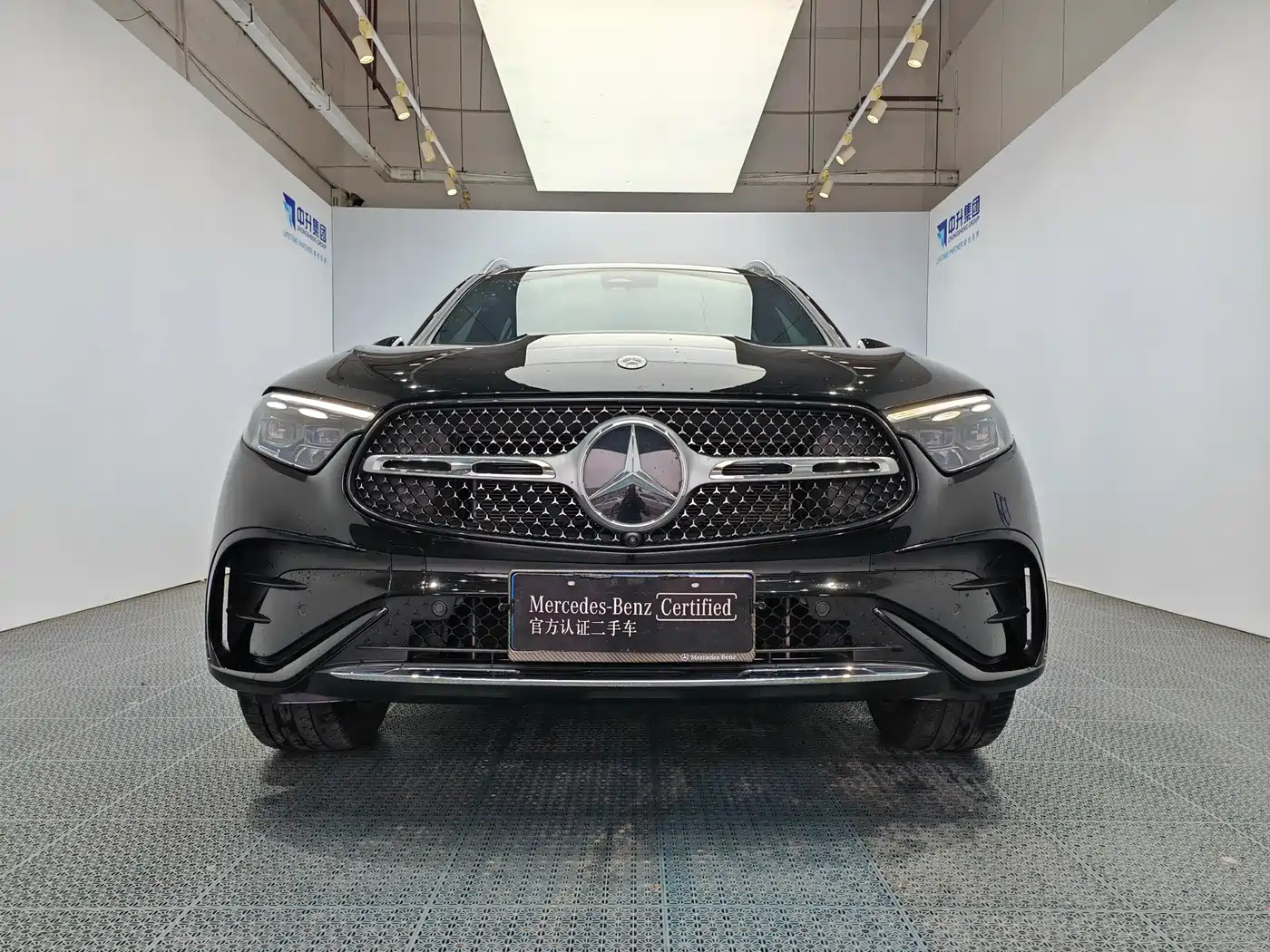 Mercedes-Benz GLC 2025 GLC 300 L 4MATIC Luxury 5-seater фото 2