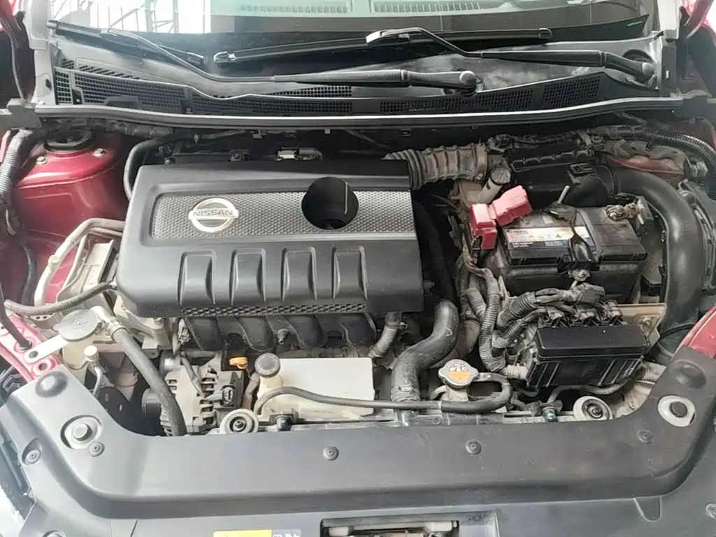 Фото 20 - Nissan Tiida