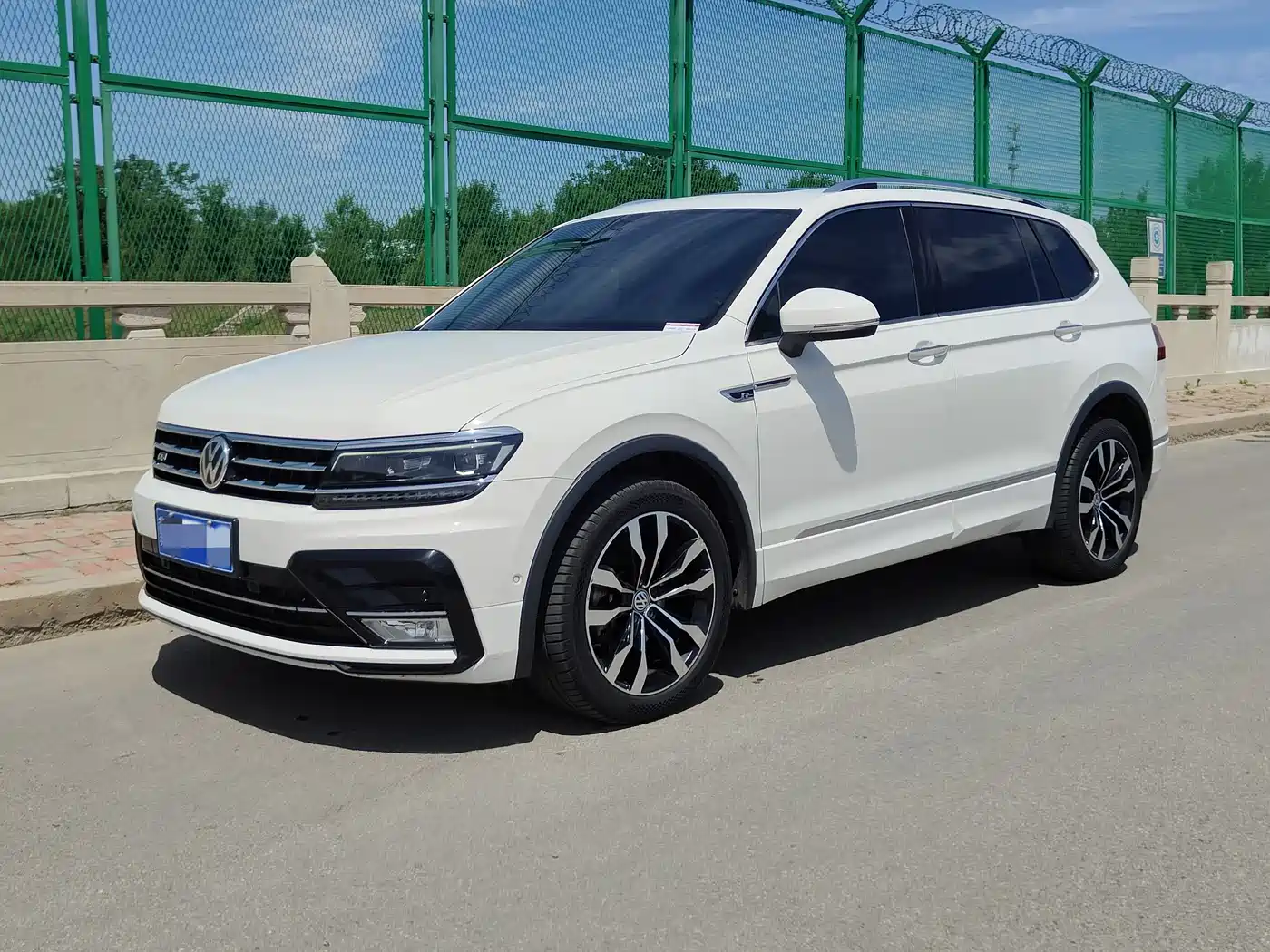 Volkswagen Tiguan L 2019 380TSI Auto 4WD R-Line Flagship Edition China VI