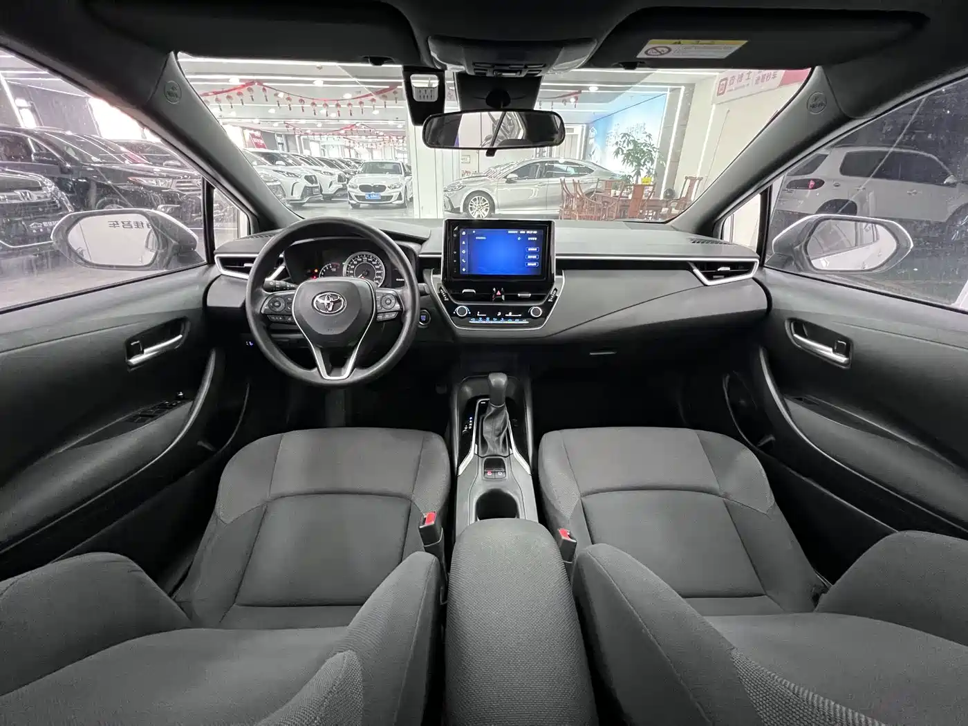 Toyota Levin 2021 185T CVT Luxury Edition фото 12