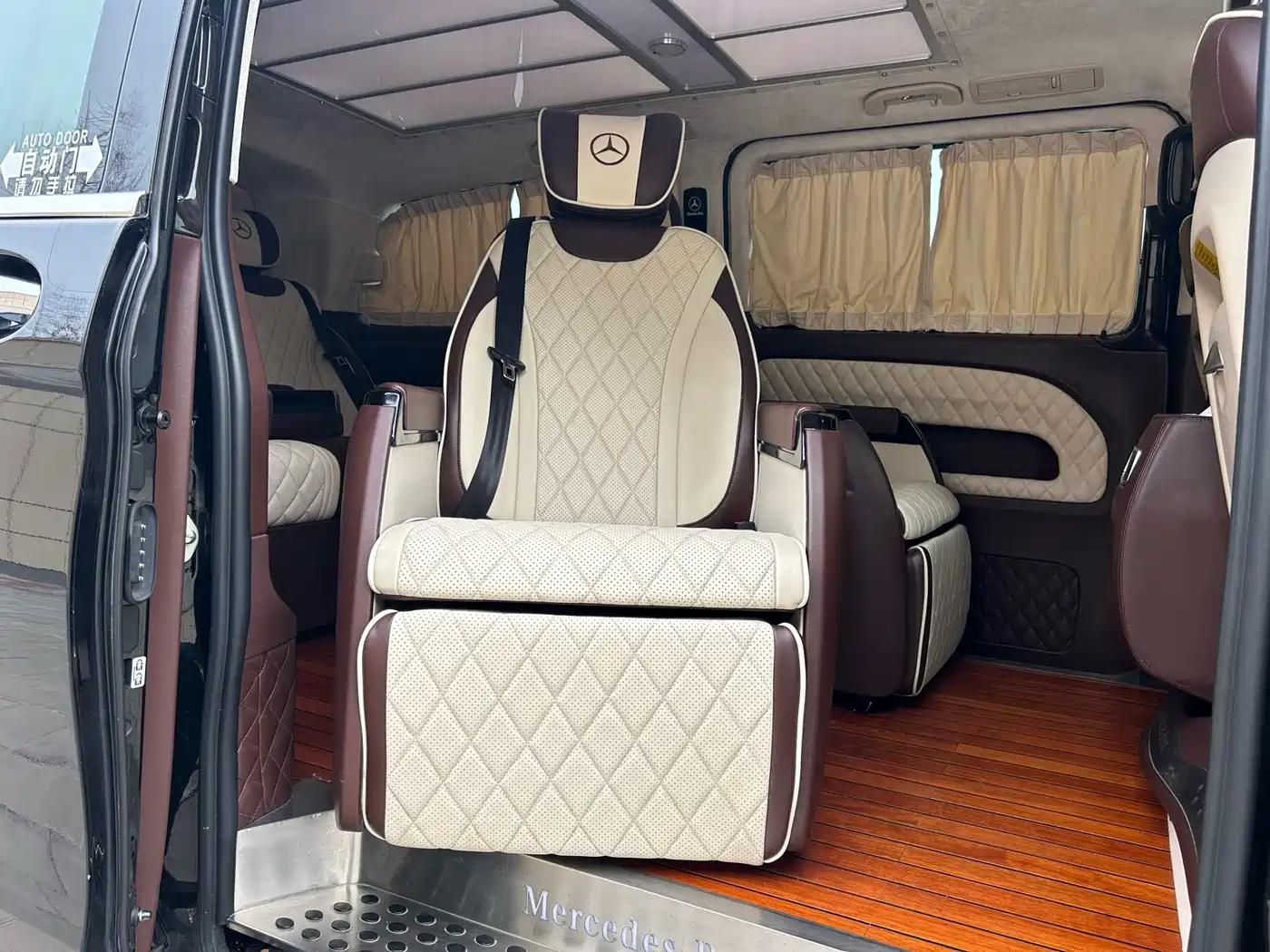 Mercedes-Benz Vito 2018 2.0T Business China V фото 9