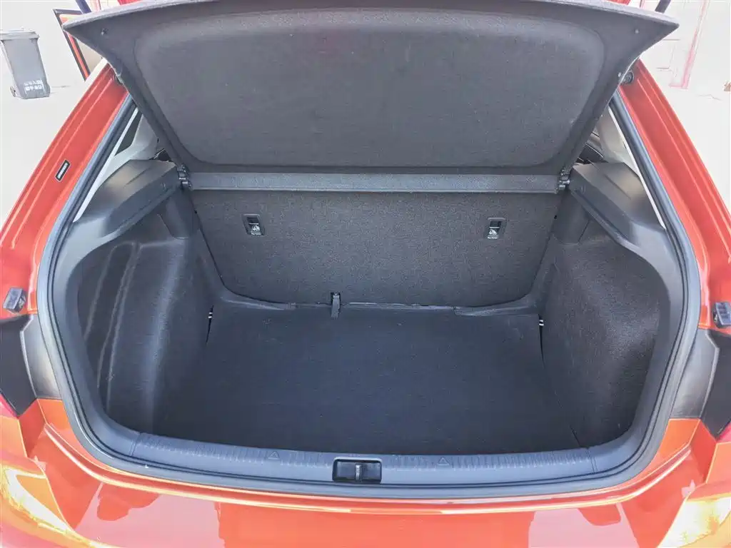 Volkswagen Santana 2017 Gran Santana 1.6L Auto Trendline фото 10