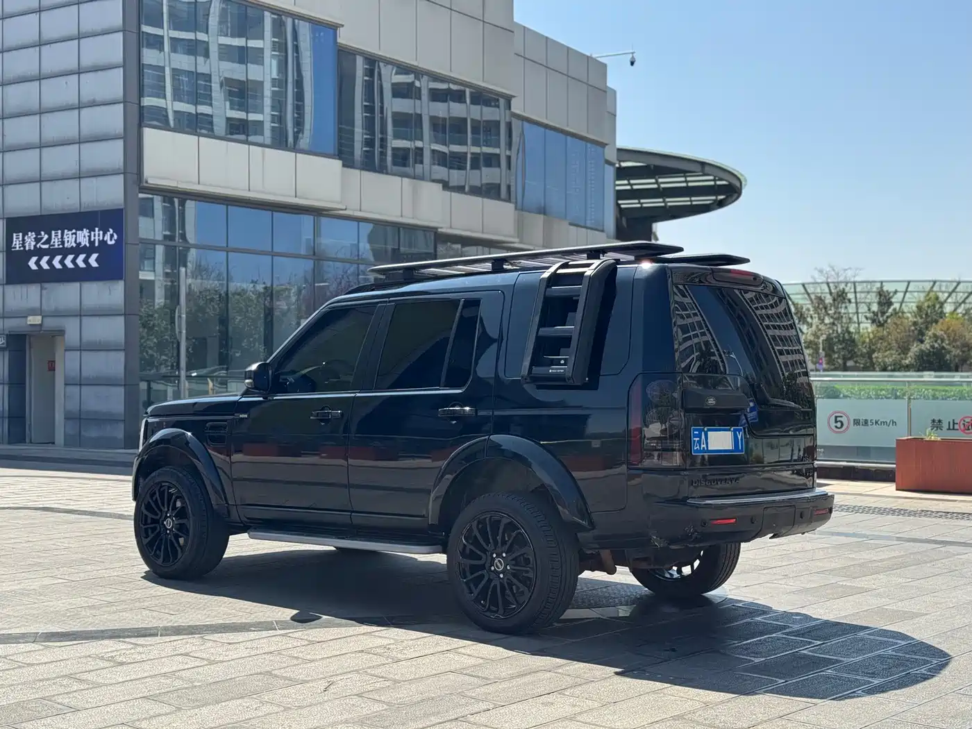 Land Rover Discovery 2005 Model 4.0 SC V6 HSE фото 13
