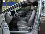Photo 8 - Hyundai Sonata