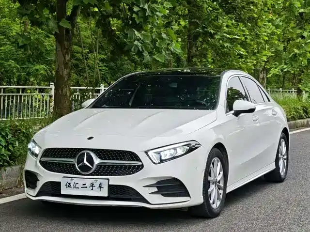 MERCEDES-BENZ A CLASS
