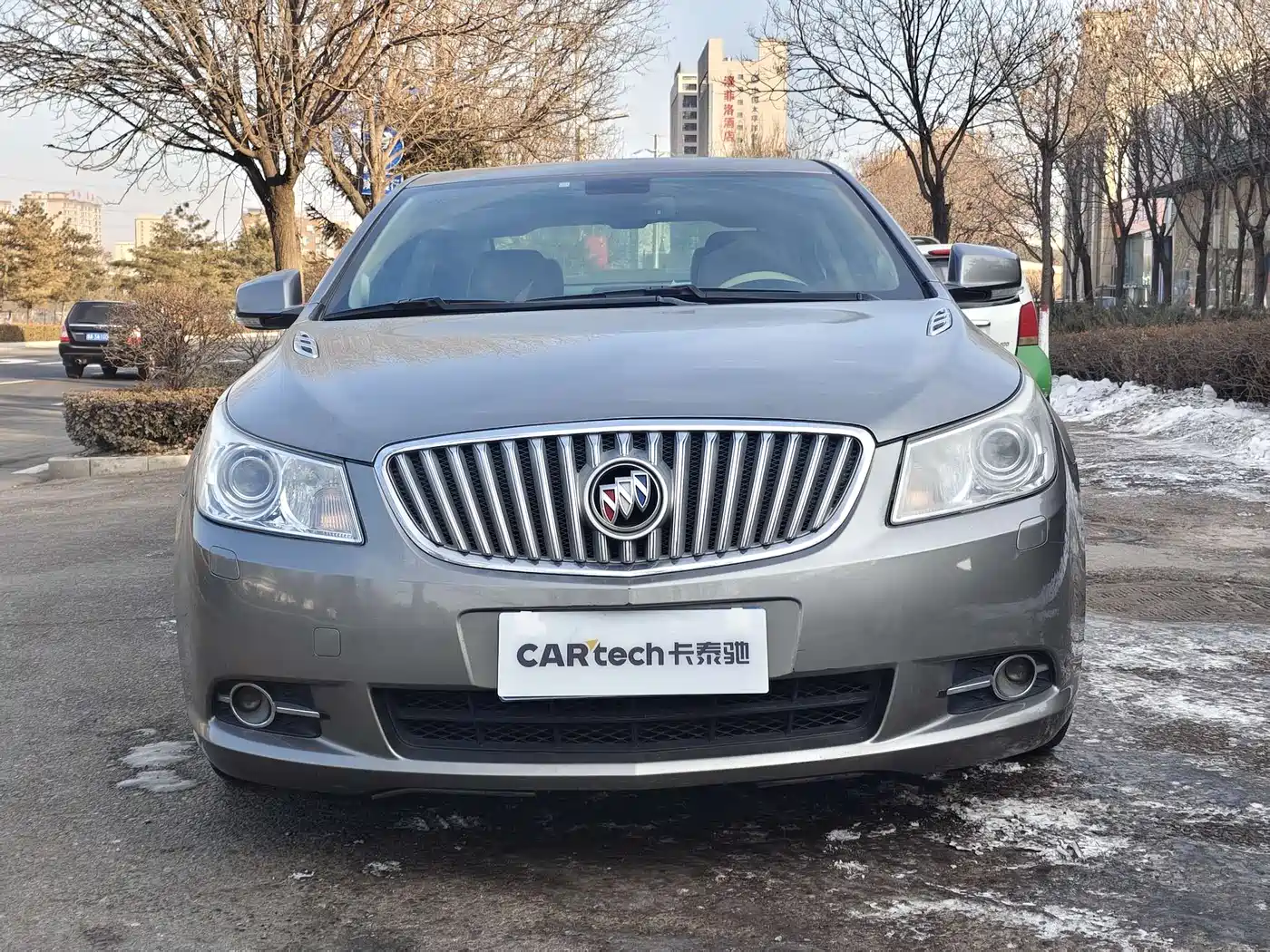 Buick LaCrosse 2012 2.4L SIDI Premium Edition фото 2