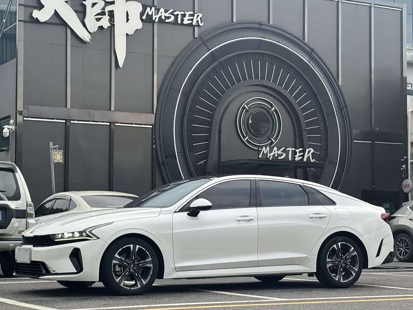 Kia K5