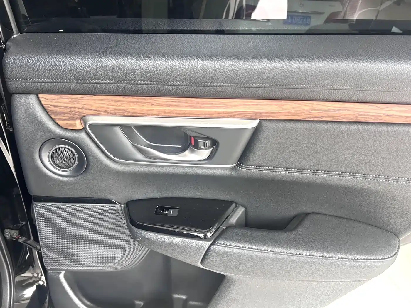 Фото 9 - Honda CR-V