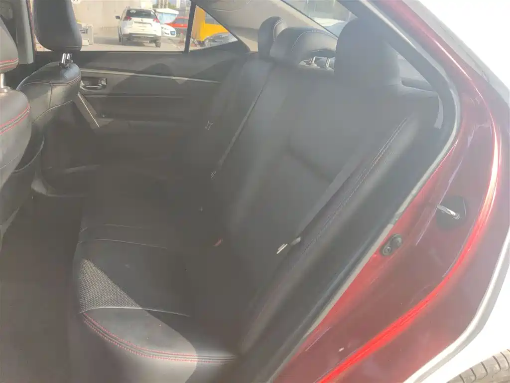 Toyota Levin 2014 1.8GS CVT Elite Edition фото 13