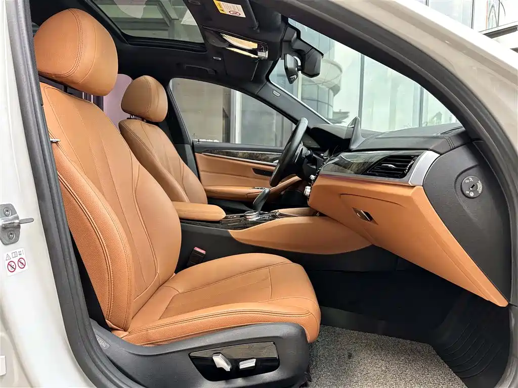 BMW 5 Series 2018 Facelift 530Li Exclusive M Sport Package фото 20