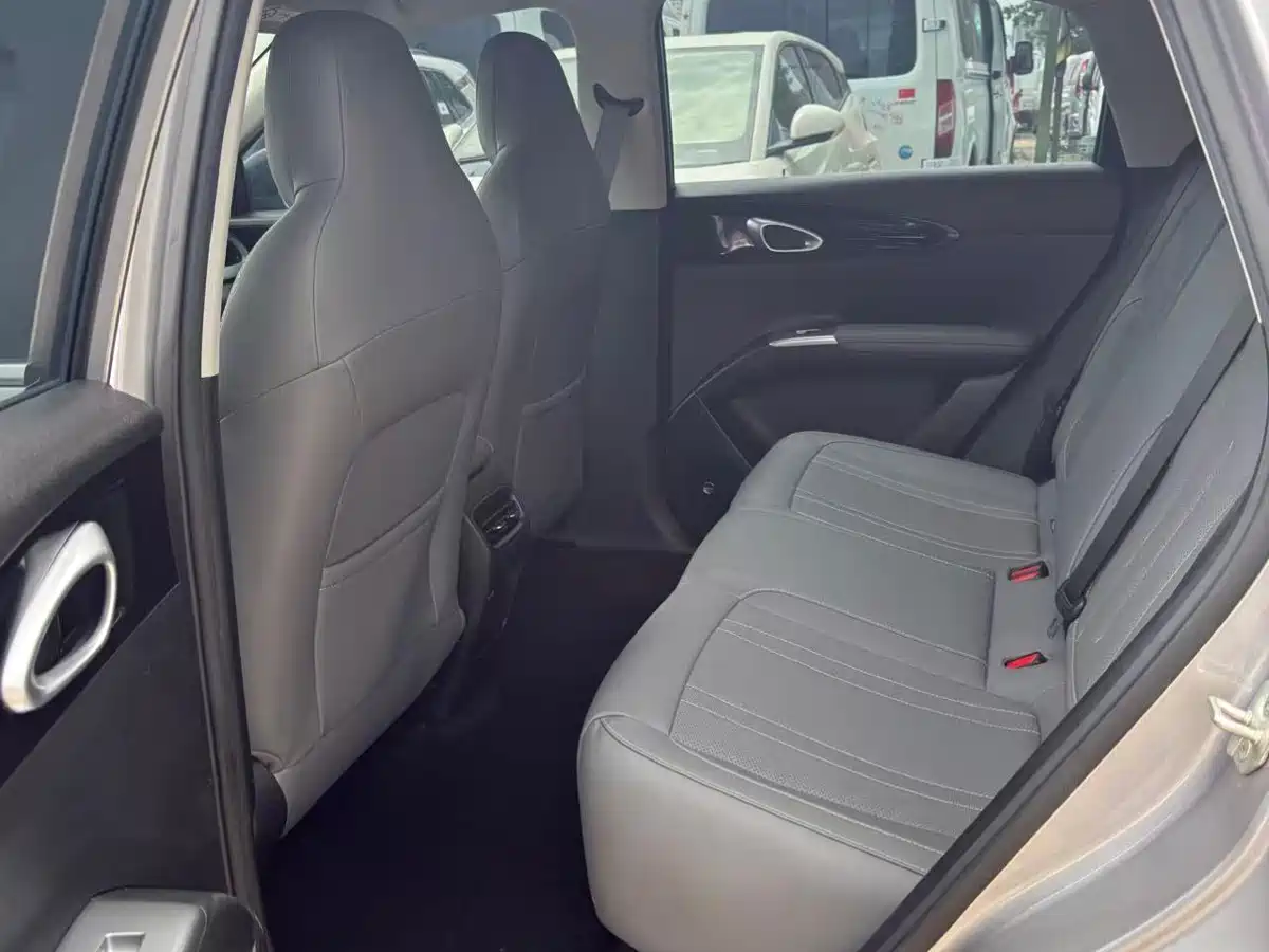 Geely Galaxy Starry Wish 2025 UP 410km Explorer+ Edition фото 6