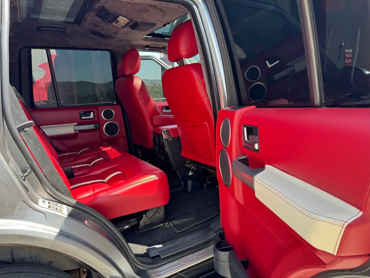 Land Rover Discovery 2005 Model 4.0 SC V6 HSE фото 8