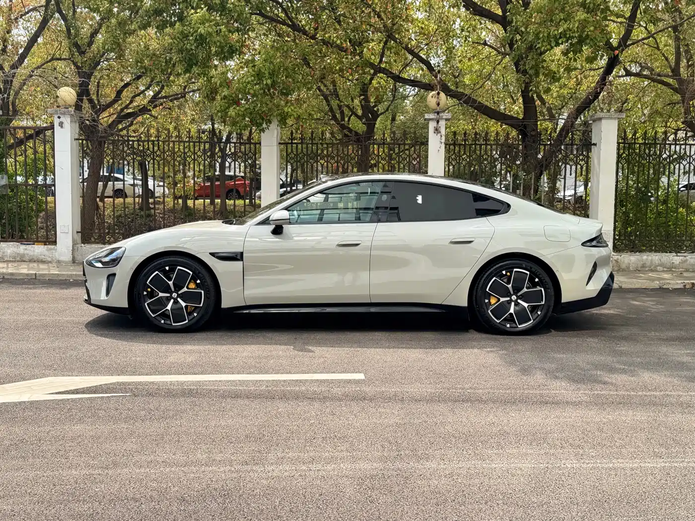 XIAOMI CAR XIAOMI SU7