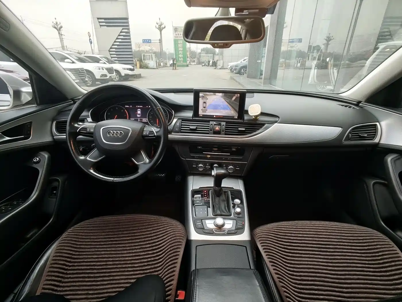 Audi A6L 2015 TFSI Millionth Anniversary Intelligent Leader Type фото 7