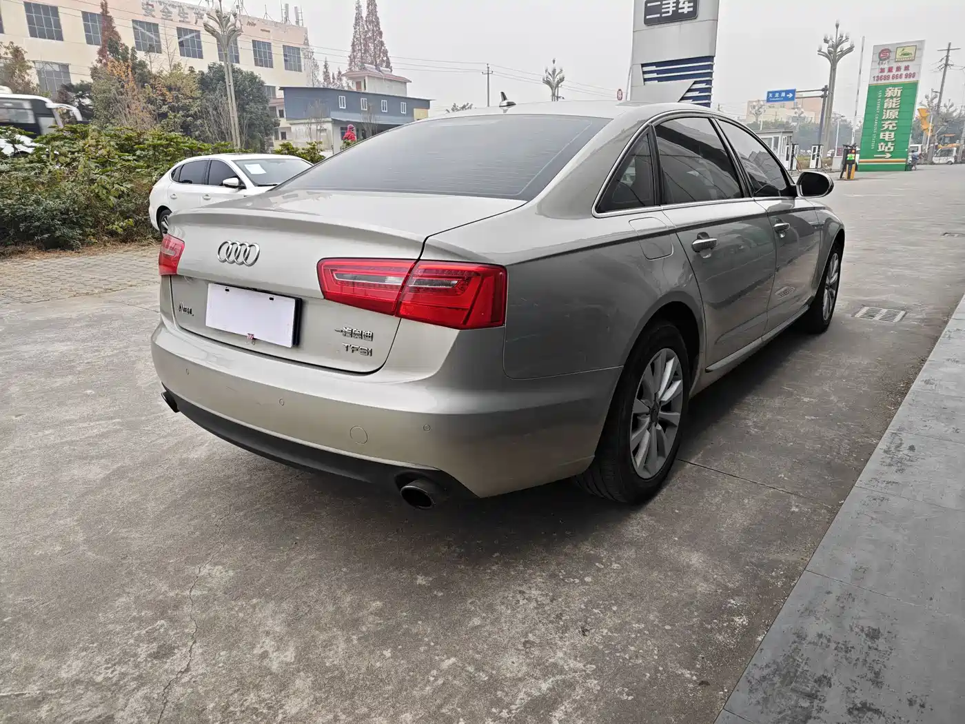Audi A6L 2015 TFSI Millionth Anniversary Intelligent Leader Type фото 6