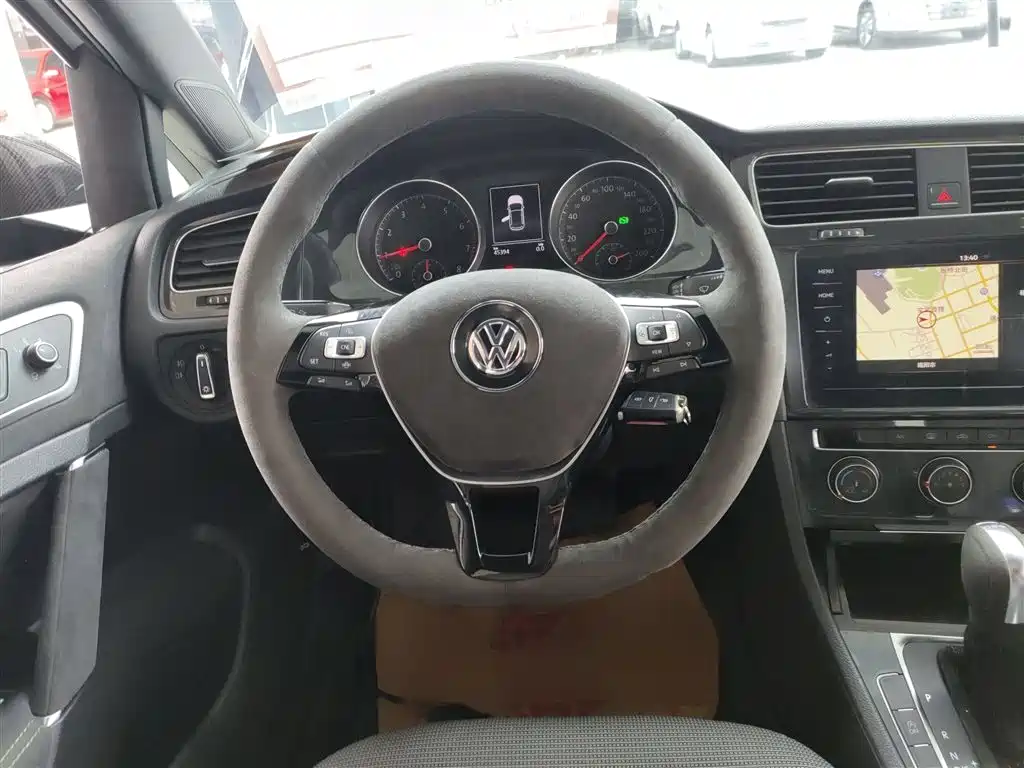 Volkswagen Golf 2020 280TSI DSG Comfort фото 7