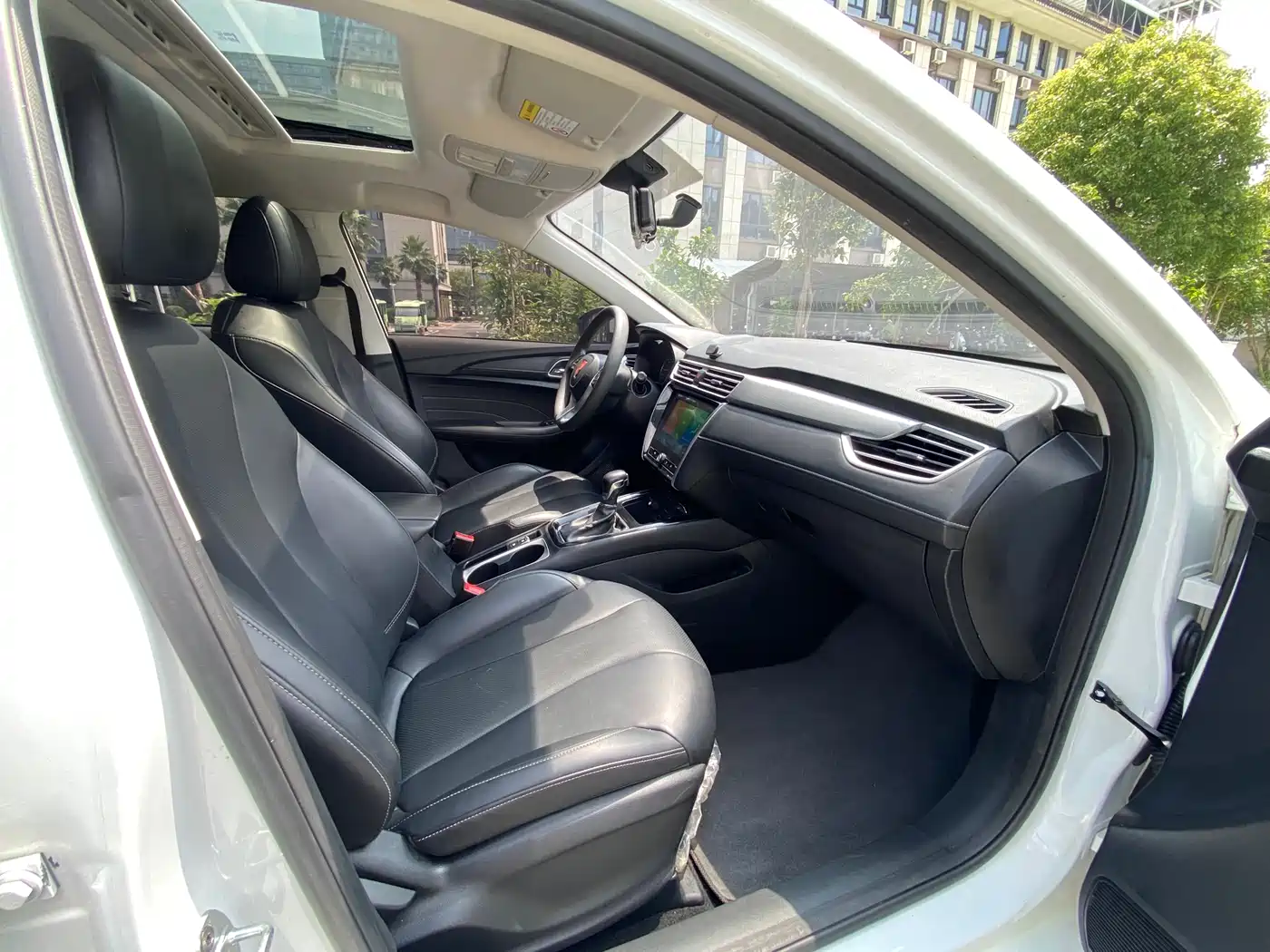 Roewe i5 2019 2019 1.5L Auto 4G Langhao Edition
