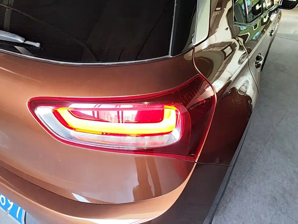 DS 6 2016 2014 1.6T Luxury Edition THP160