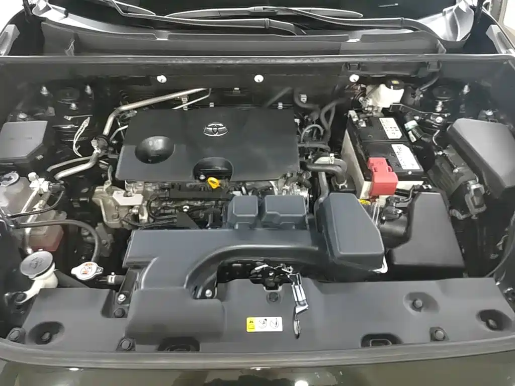 Toyota RAV4 2025 2024 2.0L CVT FWD Style Plus Edition