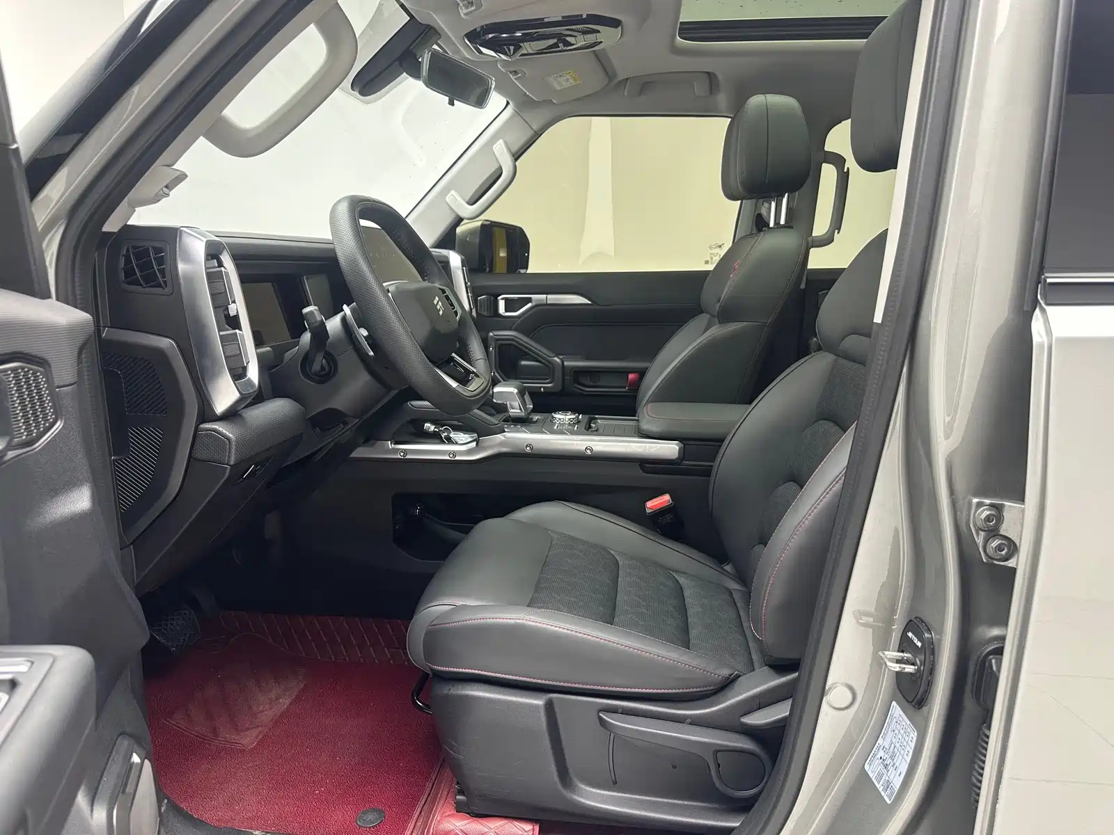 Фото 4 - Jetour T2