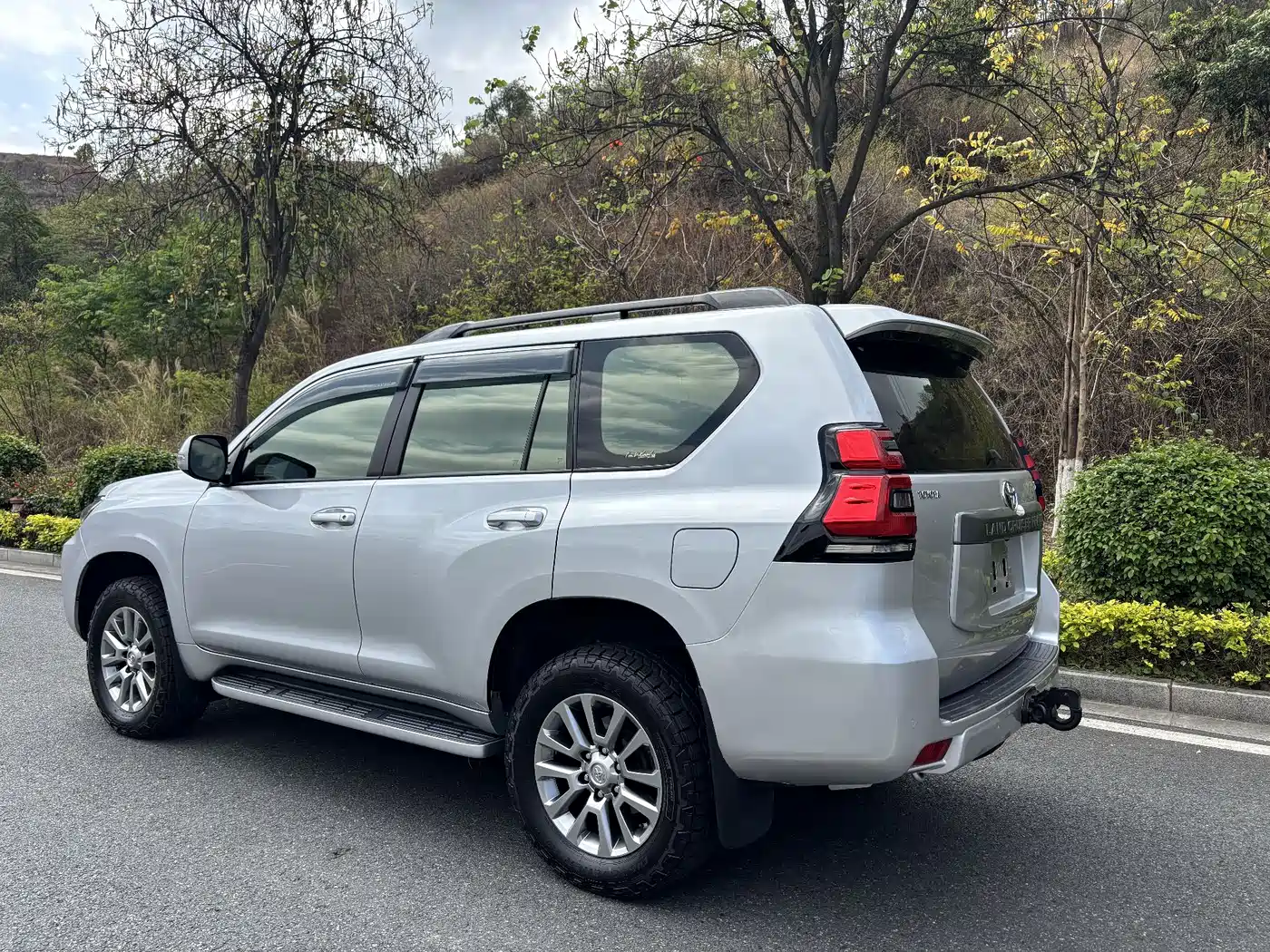 Toyota Prado 2018 3.5L Auto TX-L NAVI фото 4