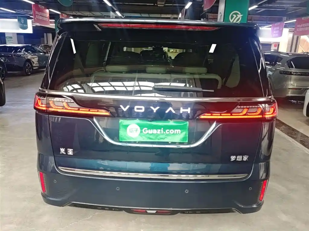 Voyah Auto Voyah Dreamer 2025 PHEV 4WD Kunpeng Premium Edition фото 6