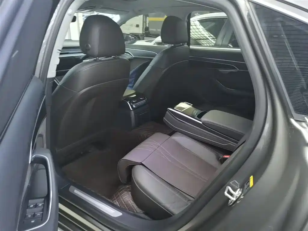 Audi A8 2018 A8L 55 TFSI quattro Launch Elite фото 17