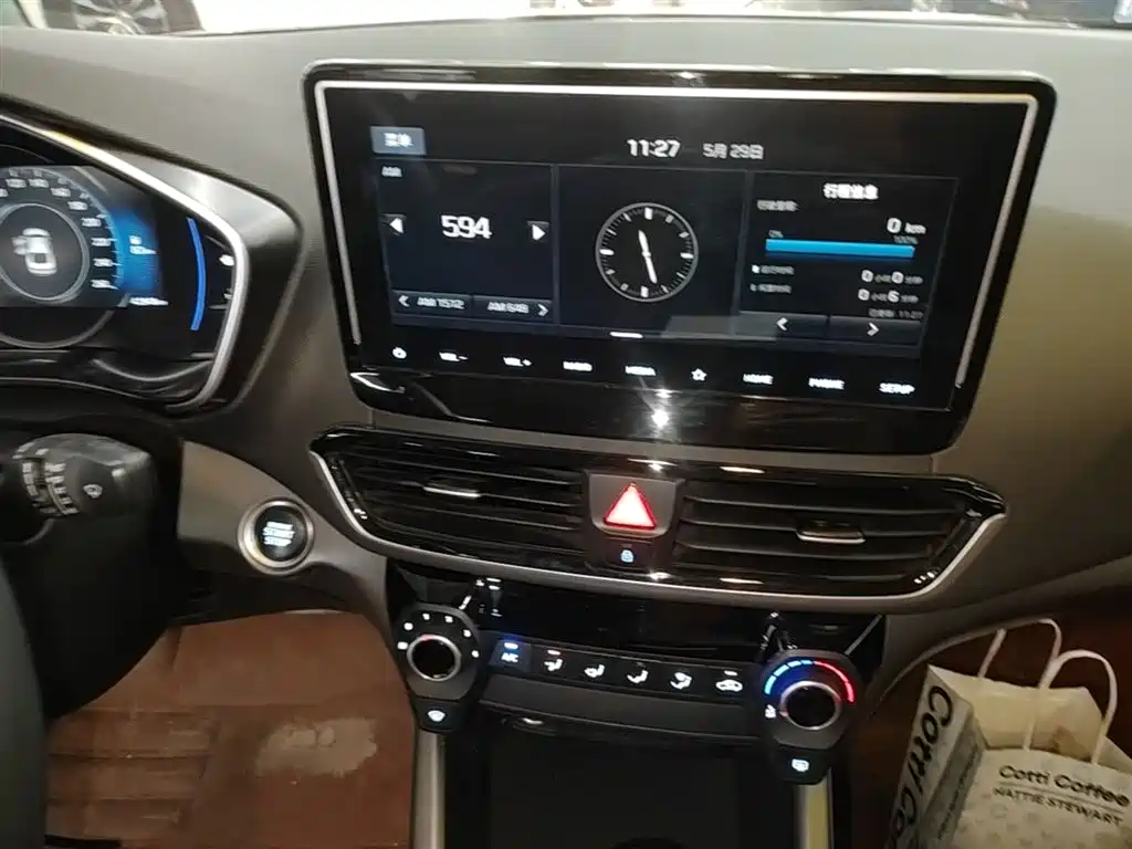 Hyundai Fista 2019 280TGDi Sport Edition China VI фото 13