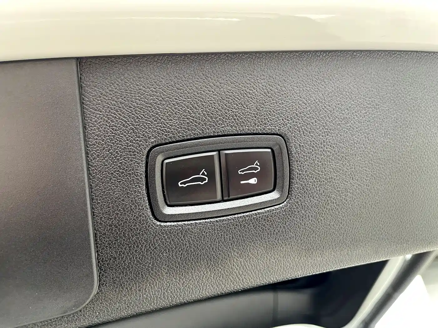 Porsche Cayenne New Energy 2019 Cayenne E-Hybrid 2.0T фото 26