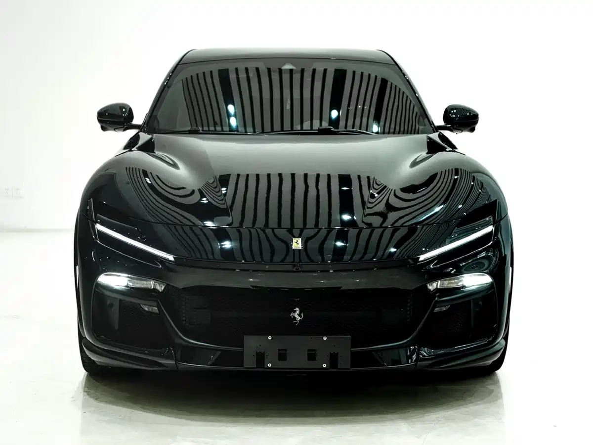 Ferrari Purosangue 2024 2023 6.5L V12