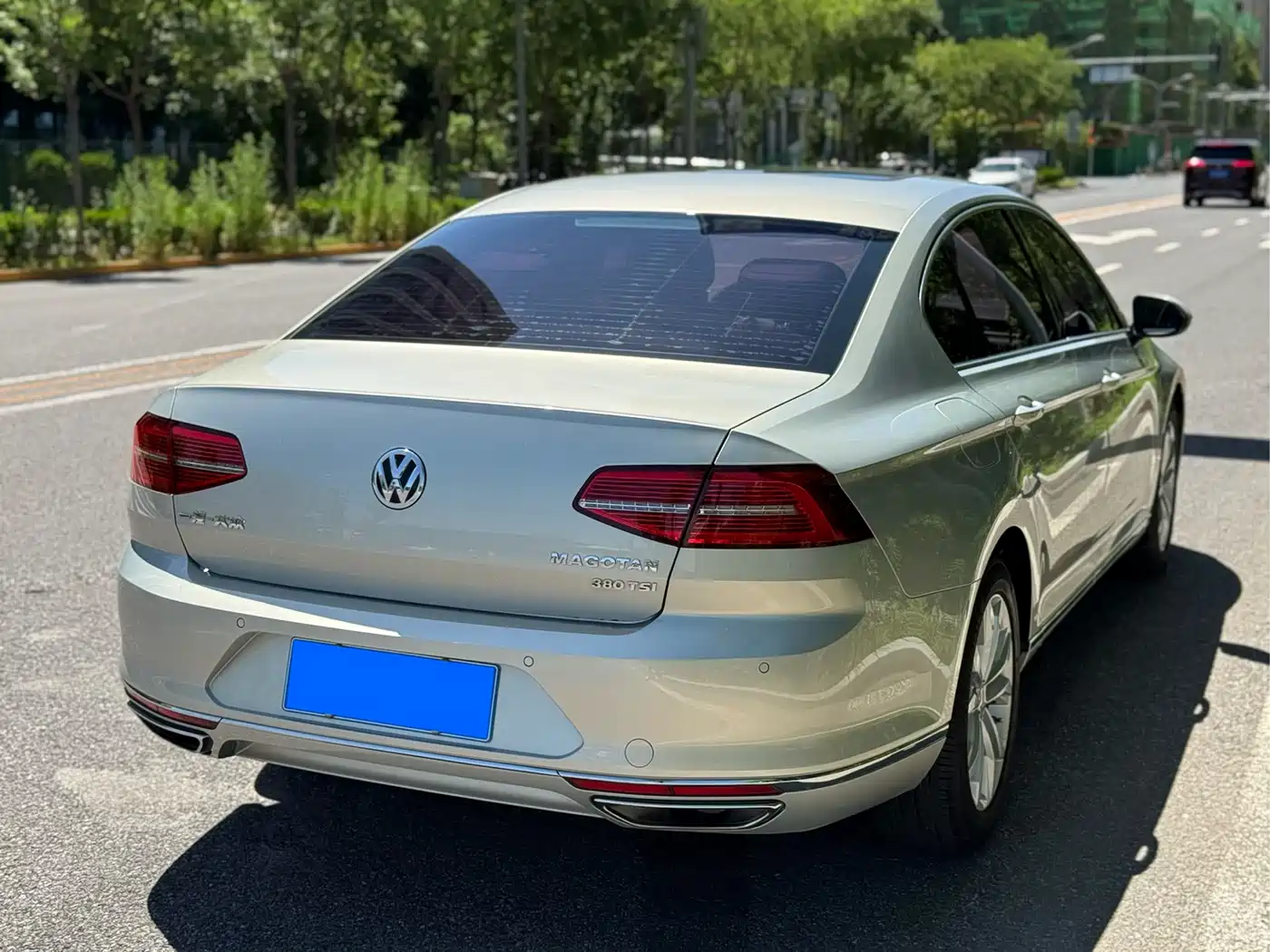 Volkswagen Magotan 2018 Facelift 380TSI DSG Luxury фото 26