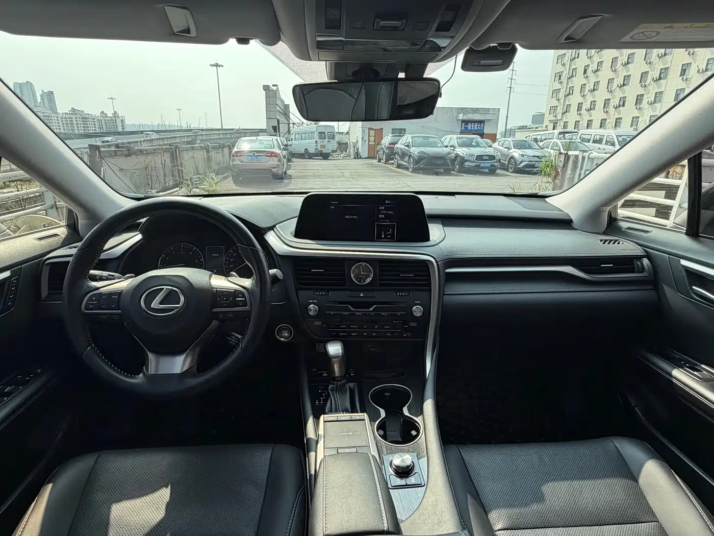 Lexus RX 2020 300 4WD Elegance Edition China VI фото 10