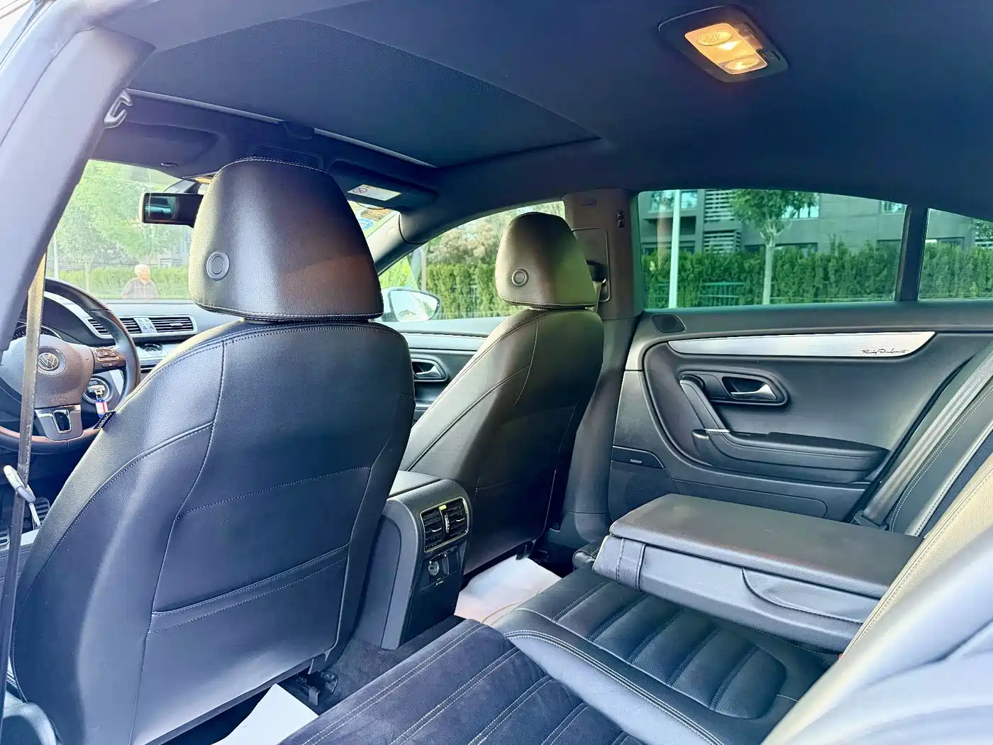 Volkswagen FAW-Volkswagen CC 2016 Model 1.8TSI Luxury фото 26