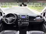 Фото 7 - Volkswagen Multivan