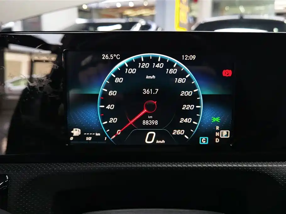 Mercedes-Benz A-Class 2019 A 180 L Sport Sedan фото 14
