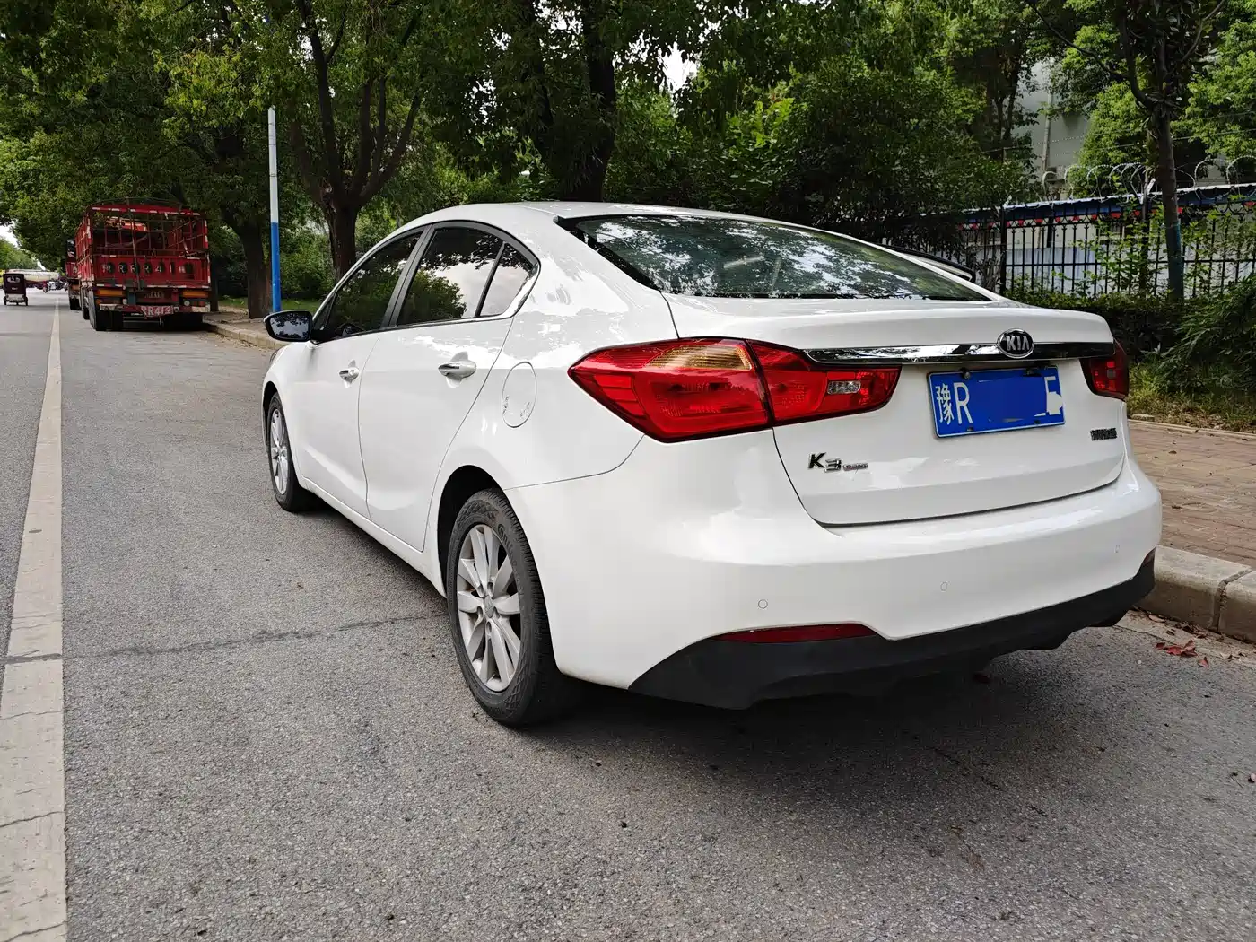 Фото 10 - Kia K3