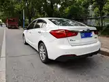 Фото 10 - Kia K3