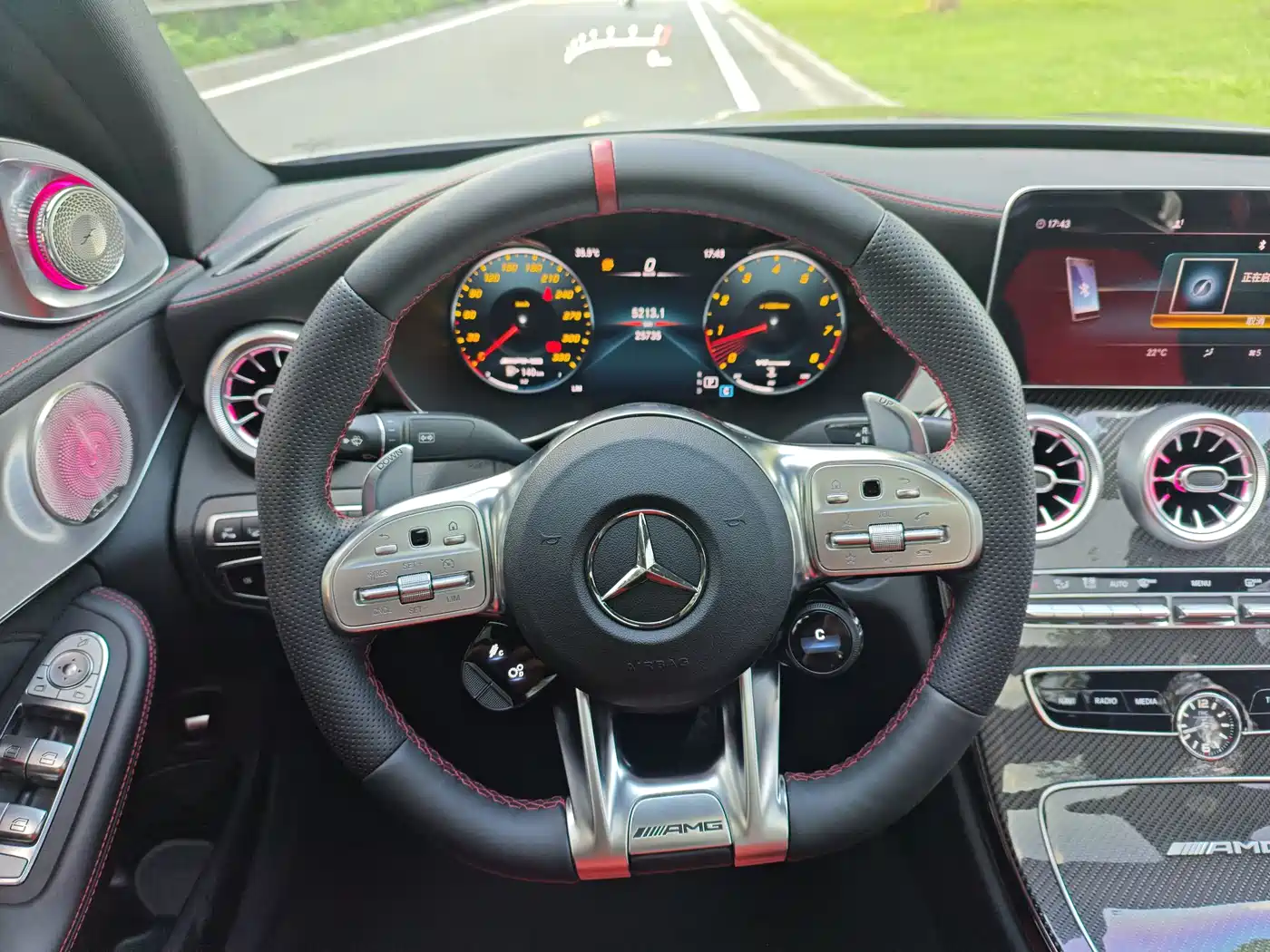 Mercedes-Benz C-Class AMG 2021 AMG C 63 фото 10