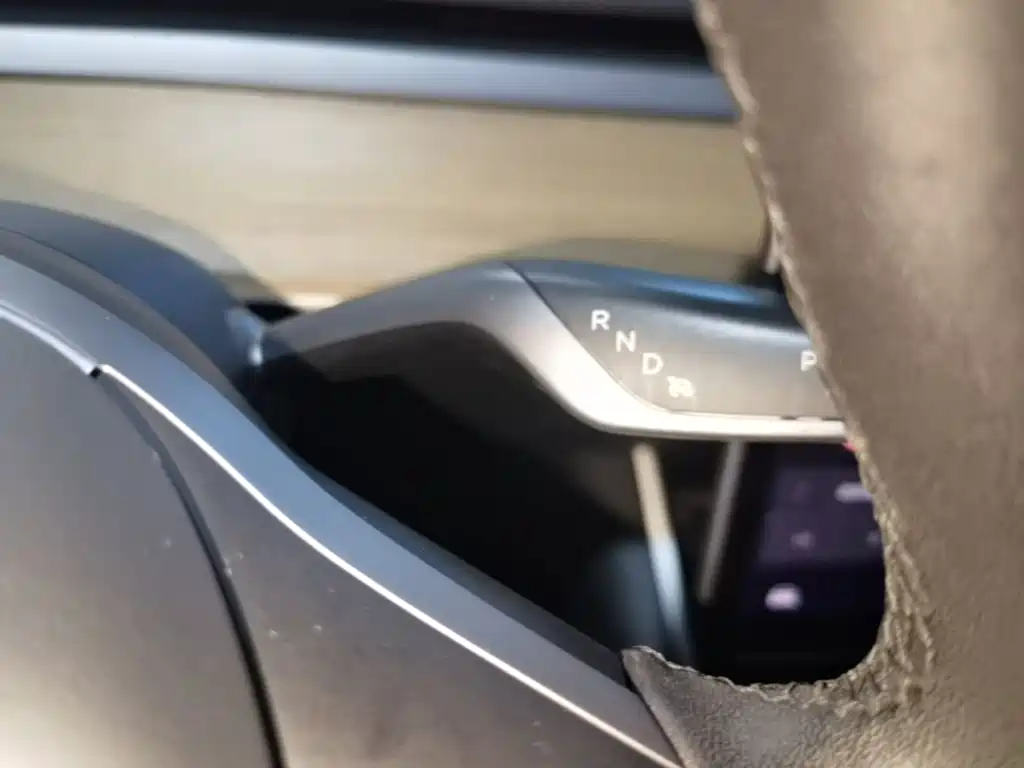 Фото 14 - Tesla Model 3