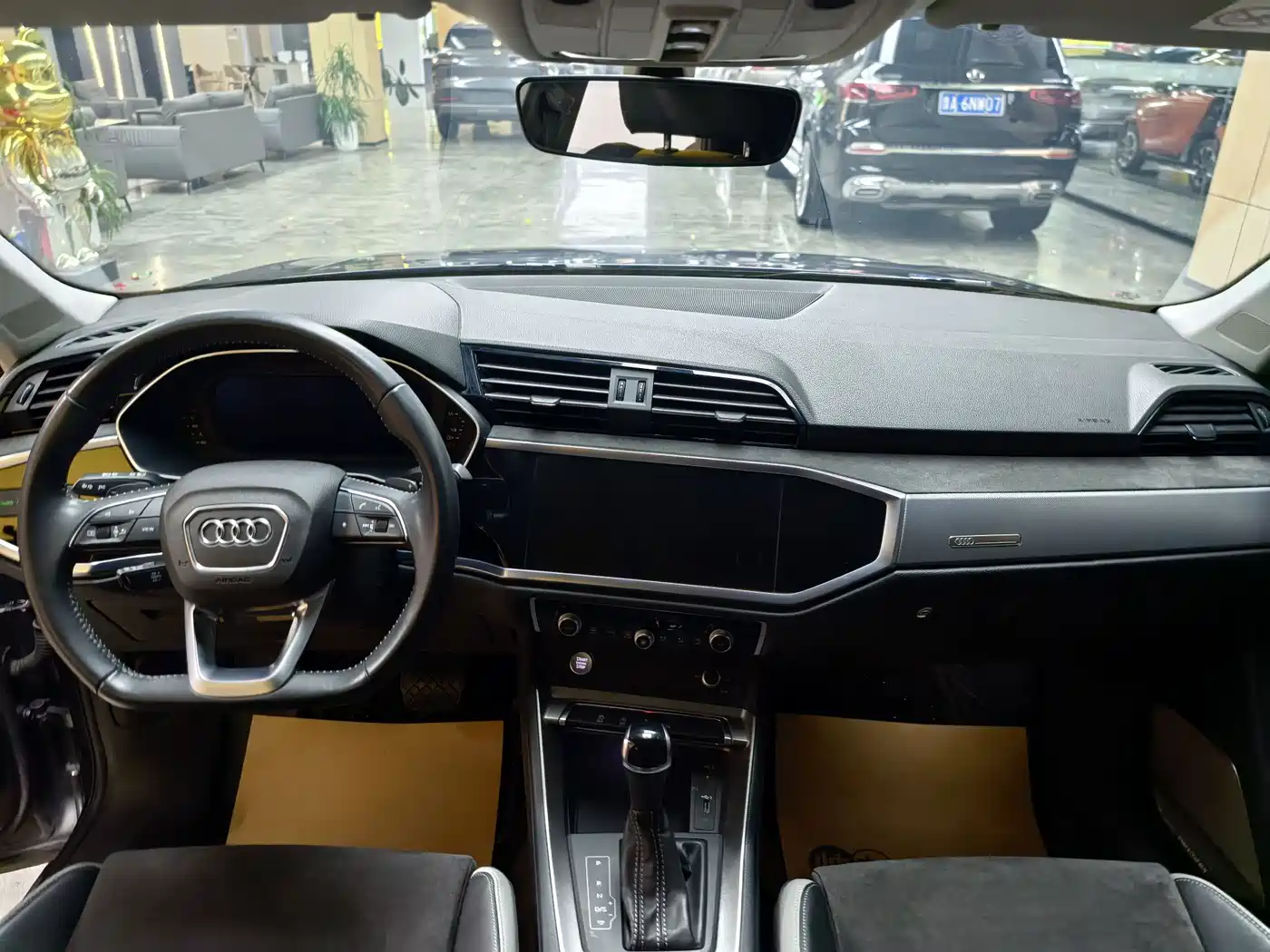 Audi Q3 2020 35 TFSI Fashion Dynamic фото 9